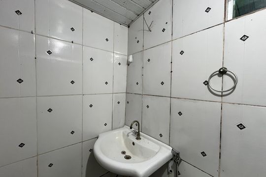Banheiro de casa para alugar com 1 quarto, 50m² em Itanhangá, Rio de Janeiro