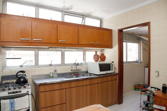 Cozinha de apartamento para alugar com 3 quartos, 113m² em Bom Fim, Porto Alegre