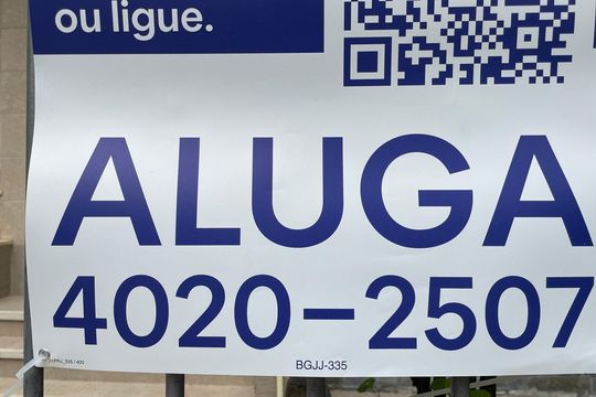 Plaquinha de apartamento para alugar com 2 quartos, 63m² em Maracanã, Rio de Janeiro