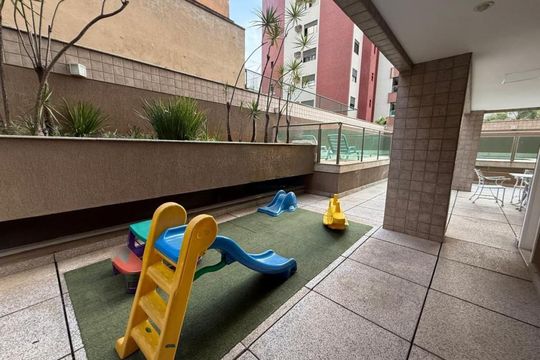 Apartamento à venda com 4 quartos, 155m² em Gutierrez, Belo Horizonte