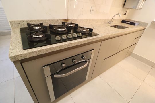 Cozinha de apartamento para alugar com 3 quartos, 109m² em Jardim Karaíba, Uberlândia