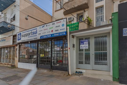 Fachada de apartamento para alugar com 3 quartos, 111m² em Navegantes, Porto Alegre