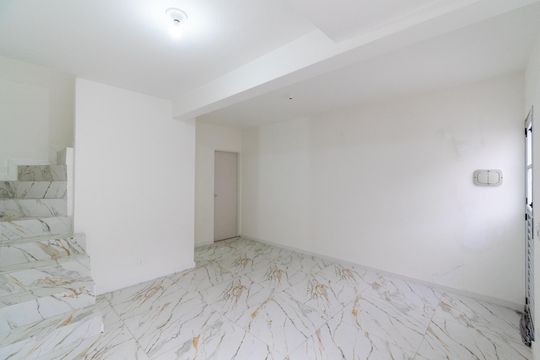 Casa de Condomínio para alugar com 3 quartos, 80m² em Parque Jabaquara, São Paulo