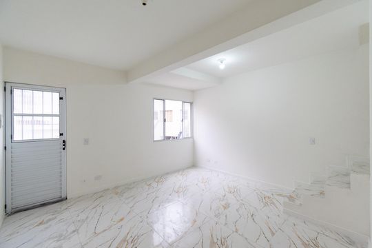 Sala de casa de condomínio para alugar com 3 quartos, 80m² em Parque Jabaquara, São Paulo
