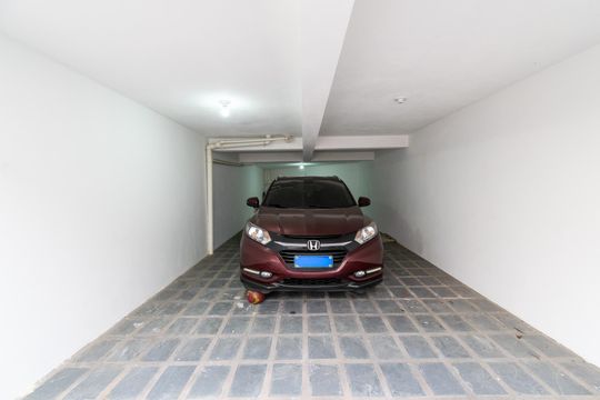 Garagem de casa de condomínio para alugar com 3 quartos, 80m² em Parque Jabaquara, São Paulo