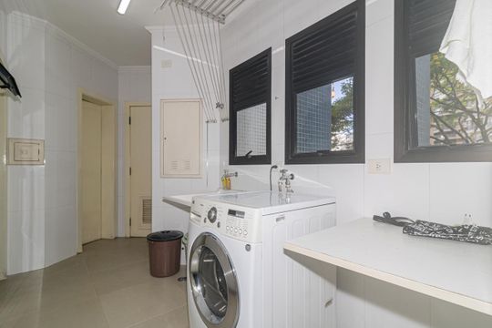 Área de Serviço de apartamento à venda com 4 quartos, 300m² em Indianópolis, São Paulo