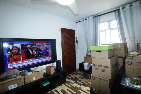 Sala de apartamento para alugar com 2 quartos, 50m² em Irajá, Rio de Janeiro