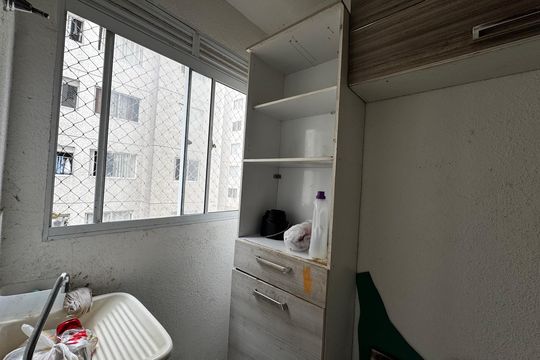Área de Serviço de apartamento para alugar com 2 quartos, 49m² em Jardim Boa Vista (zona Oeste), Osasco