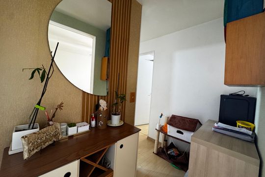 Corredor de apartamento à venda com 2 quartos, 55m² em Veloso, Osasco