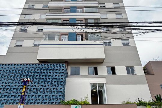 Fachada de apartamento para alugar com 2 quartos, 46m² em Vila Curuçá, Santo André