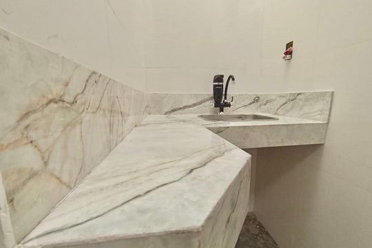Banheiro  de kitnet/studio para alugar com 1 quarto, 15m² em Saudade, Belo Horizonte