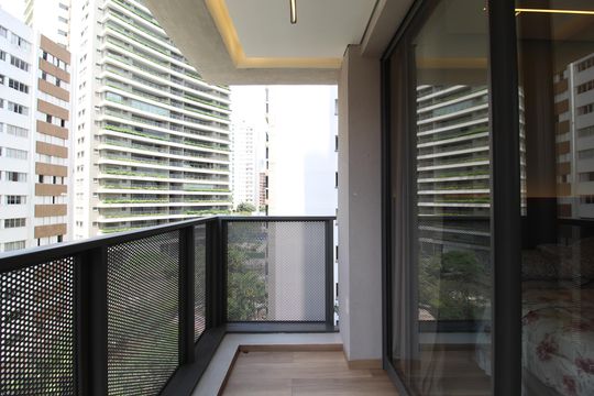 Varanda de kitnet/studio para alugar com 1 quarto, 30m² em Indianópolis, São Paulo