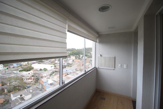 Sacada de apartamento para alugar com 2 quartos, 78m² em Jardim Carvalho, Porto Alegre