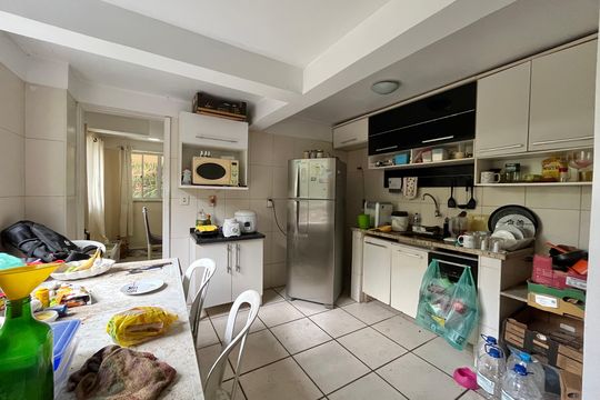Cozinha de casa de condomínio à venda com 3 quartos, 190m² em Barra da Tijuca, Rio de Janeiro