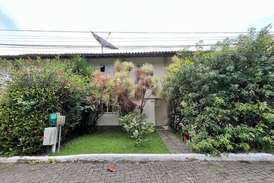 Fachada de casa de condomínio à venda com 3 quartos, 190m² em Barra da Tijuca, Rio de Janeiro