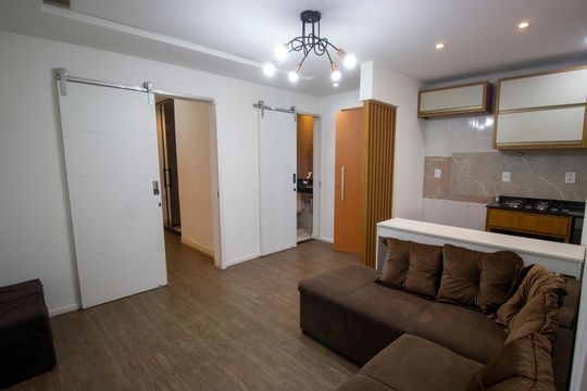 Apartamento à venda com 2 quartos, 37m² em Riacho Fundo, Brasília