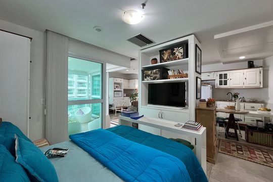 Quarto  de kitnet/studio para alugar com 1 quarto, 48m² em Barra da Tijuca, Rio de Janeiro