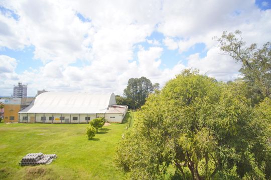 vista da suite de apartamento para alugar com 2 quartos, 77m² em Scharlau, São Leopoldo