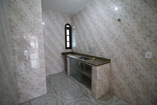 Cozinha de apartamento para alugar com 2 quartos, 70m² em Tanque, Rio de Janeiro