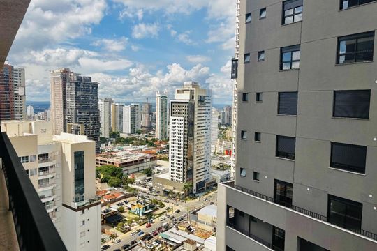 Apartamento à venda com 2 quartos, 74m² em Setor Bueno, Goiânia