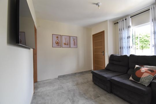 Casa à venda com 3 quartos, 250m² em Cidade Industrial de Curitiba, Curitiba