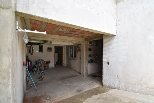 Garagem de casa à venda com 3 quartos, 250m² em Cidade Industrial de Curitiba, Curitiba