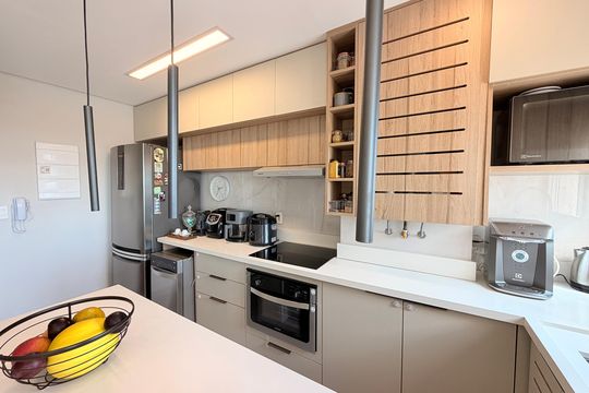 Cozinha de apartamento à venda com 2 quartos, 109m² em Cidade Luíza, Jundiaí