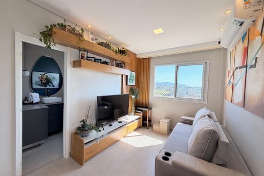 Sala do andar superior de apartamento à venda com 2 quartos, 109m² em Cidade Luíza, Jundiaí