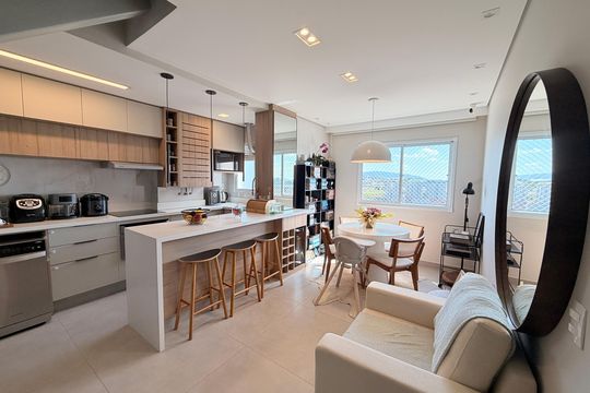 Apartamento à venda com 2 quartos, 109m² em Cidade Luíza, Jundiaí