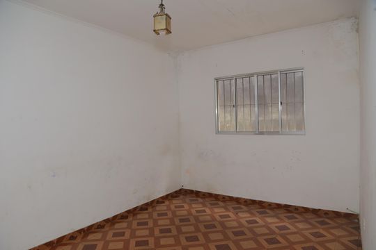 Casa para alugar com 3 quartos, 100m² em Jardim São Paulo (zona Leste), São Paulo