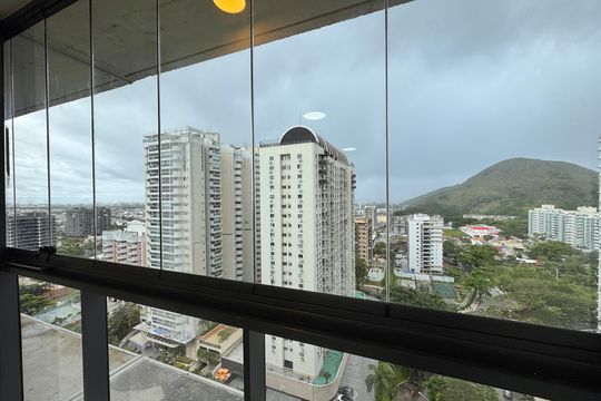 Suíte - Vista de apartamento para alugar com 2 quartos, 81m² em Recreio dos Bandeirantes, Rio de Janeiro