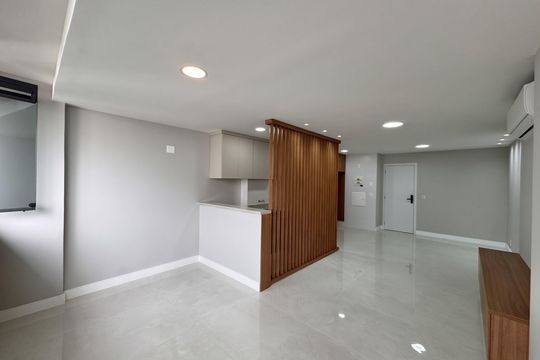 Varanda de apartamento para alugar com 2 quartos, 81m² em Recreio dos Bandeirantes, Rio de Janeiro