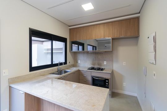 Cozinha de casa de condomínio para alugar com 3 quartos, 130m² em Parque Taquaral, Campinas