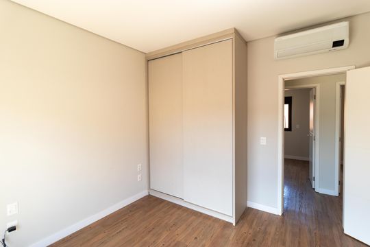 Suíte de casa de condomínio para alugar com 3 quartos, 130m² em Parque Taquaral, Campinas