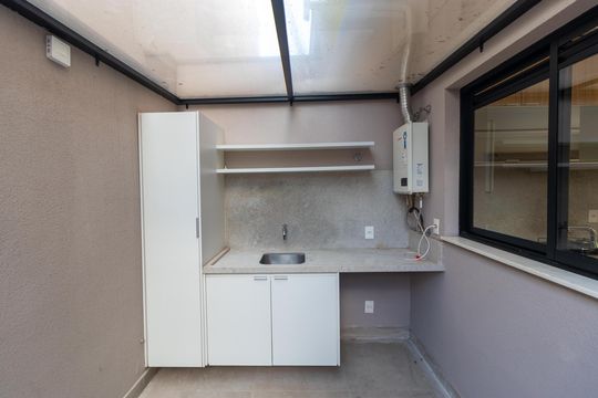 Área de Serviço de casa de condomínio para alugar com 3 quartos, 130m² em Parque Taquaral, Campinas