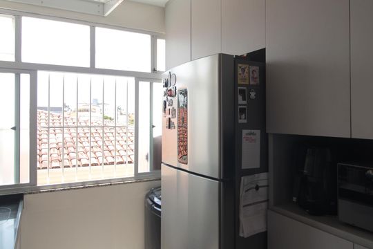 Cozinha e Área de Serviço de apartamento à venda com 2 quartos, 48m² em Jardim Atlântico, Belo Horizonte