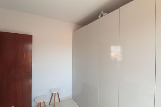 Quarto 1 de apartamento à venda com 2 quartos, 48m² em Jardim Atlântico, Belo Horizonte