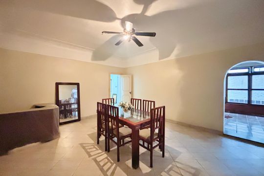Apartamento para alugar com 3 quartos, 230m² em Copacabana, Rio de Janeiro