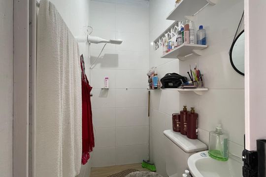 Banheiro da Edícula  de casa para alugar com 4 quartos, 157m² em Capoeiras, Florianópolis