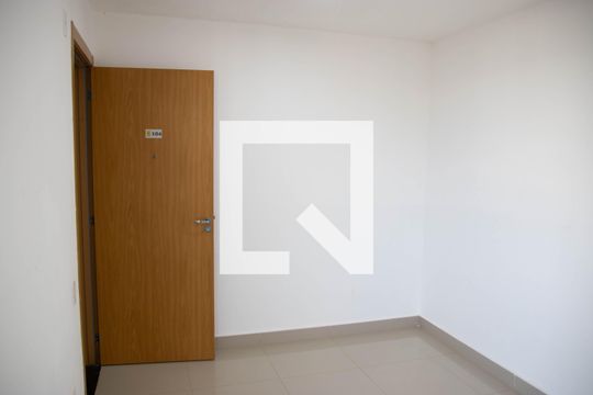 Sala de apartamento para alugar com 2 quartos, 39m² em Setor Residencial Alfa, Goiânia
