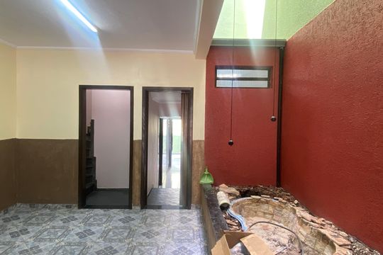 Garagem  de casa à venda com 4 quartos, 300m² em Cipava, Osasco