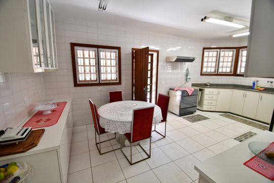 Cozinha de casa de condomínio à venda com 4 quartos, 809m² em Cidade Universitária, Campinas