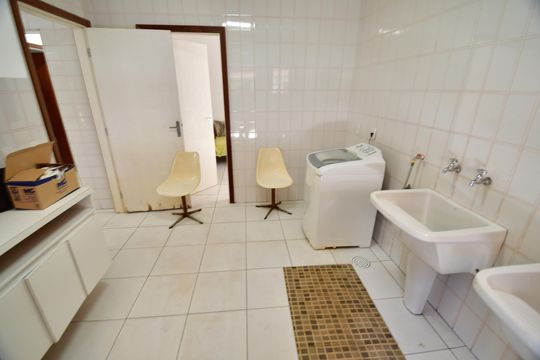 Área de Serviço de casa de condomínio à venda com 4 quartos, 809m² em Cidade Universitária, Campinas