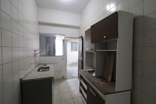Cozinha de casa para alugar com 1 quarto, 25m² em Vila do Castelo, São Paulo