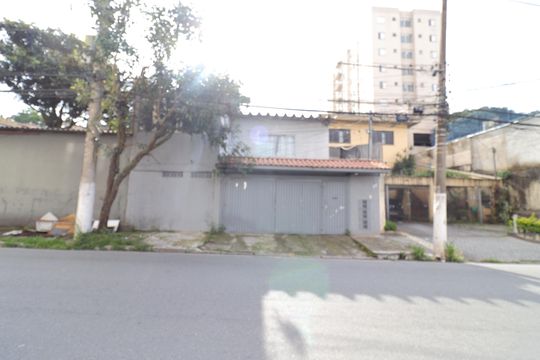 Fachada de casa para alugar com 1 quarto, 25m² em Vila do Castelo, São Paulo