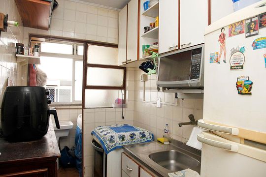 Cozinha + Área de Serviço de kitnet/studio para alugar com 1 quarto, 42m² em Bom Fim, Porto Alegre