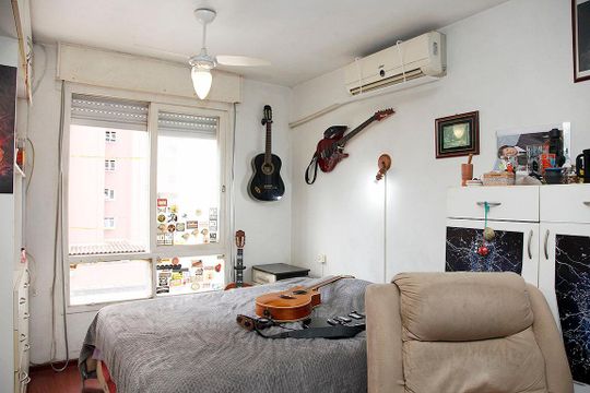 Studio - Sala / Quarto de kitnet/studio para alugar com 1 quarto, 42m² em Bom Fim, Porto Alegre