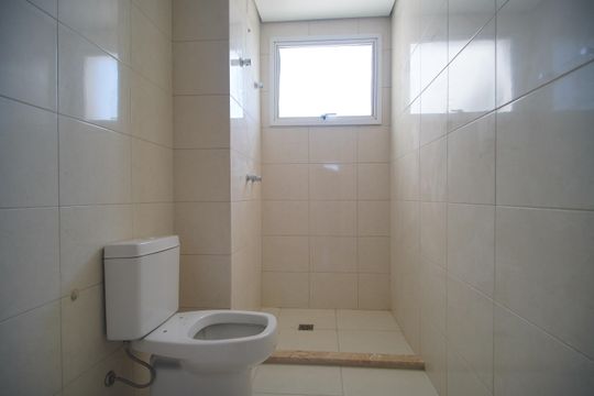 Banheiro da Suíte de apartamento à venda com 3 quartos, 250m² em Rio Branco, São Leopoldo
