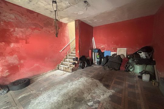 Garagem de casa à venda com 3 quartos, 140m² em Roncon, Ribeirão Pires