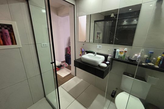 Banheiro suite de casa à venda com 3 quartos, 140m² em Roncon, Ribeirão Pires